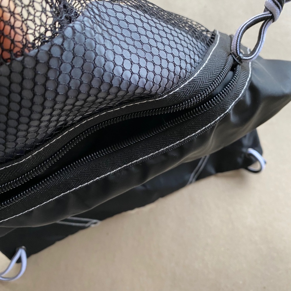 Macy’s Drawstring Backpack Lightweight - image 3